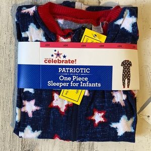 Patriotic July 4th USA Baby Sleeper Size 18 Months NEW